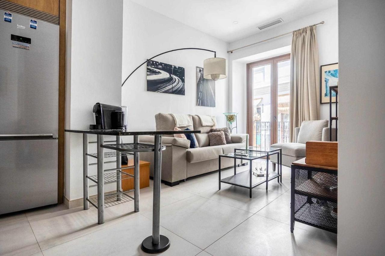 Comfy Away - Apartamento Exclusivo Mercado De Triana Con Balcon Sevilla Eksteriør billede