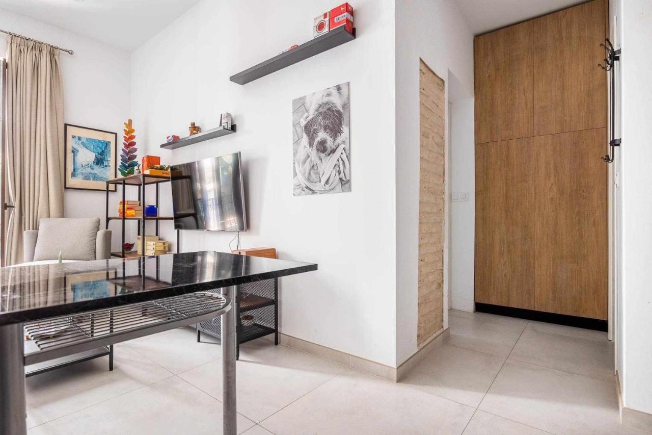 Comfy Away - Apartamento Exclusivo Mercado De Triana Con Balcon Sevilla Eksteriør billede
