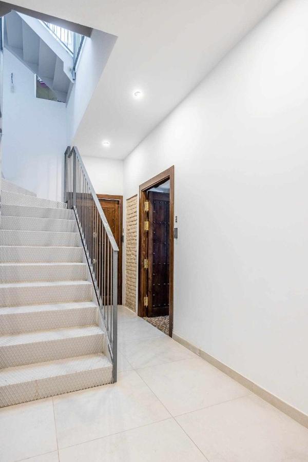 Comfy Away - Apartamento Exclusivo Mercado De Triana Con Balcon Sevilla Eksteriør billede